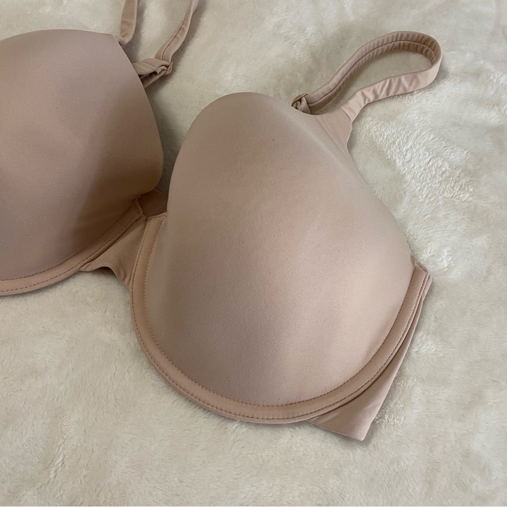 SKIMS / Nude Lightly Lined Padded Underwire Bra Size 34DDD - Picture 5 of 6
